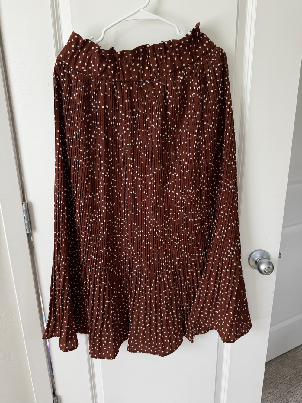 Brown Polka Dot Pleated Midi Skirt